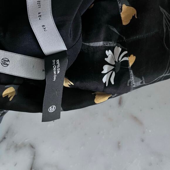 Mother of Pearl Savannah Silk Black and Gold Bishop Sleeve Cocktail Dress 4 - Picture 11 of 13